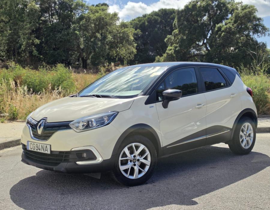 RENAULT CAPTUR